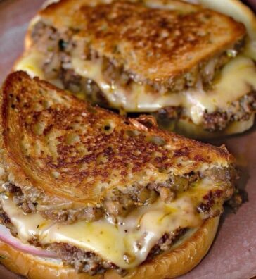 Patty Melts With Secret Sauce