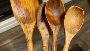 Viral Hack Shares How To Clean Wooden Kitchen Spoons Chris Winters by1